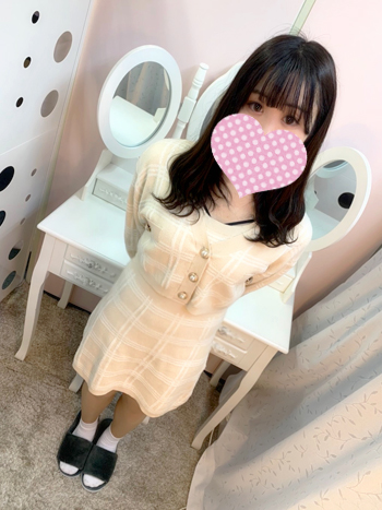 るるな