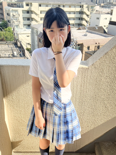 ゆりな